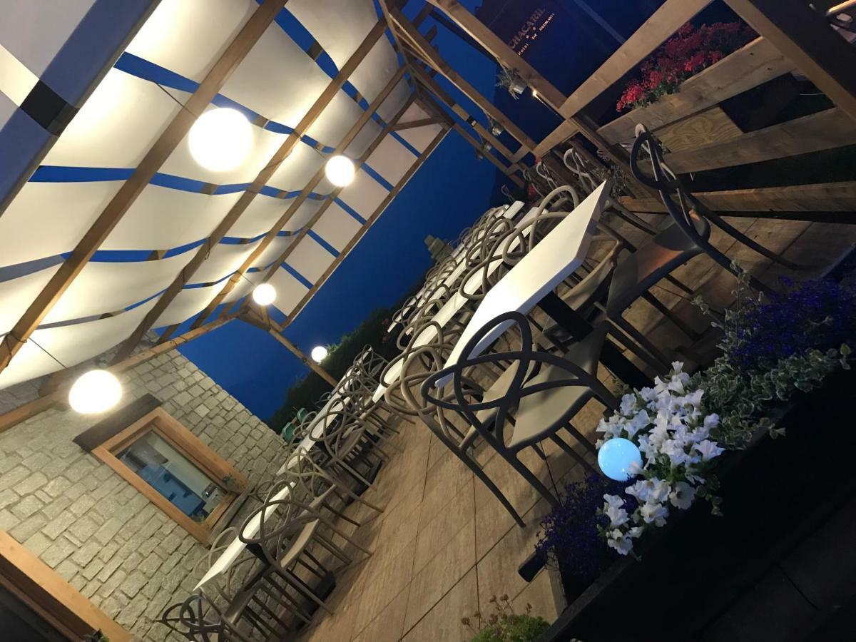 Hotel Chacaril ปิลา ภายนอก รูปภาพ